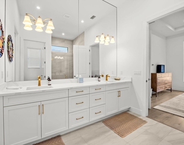 12882 Sw Taranto Way - Photo Thumbnail 14