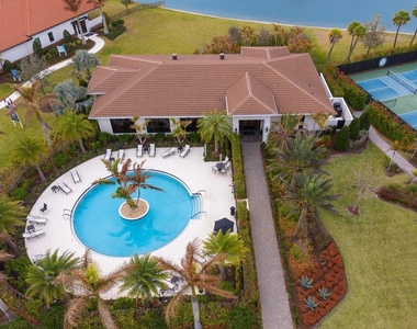 12882 Sw Taranto Way - Photo Thumbnail 32