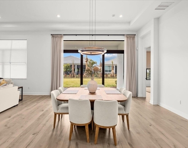 12882 Sw Taranto Way - Photo Thumbnail 8
