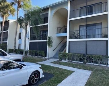 1106 Green Pine Boulevard - Photo Thumbnail 16
