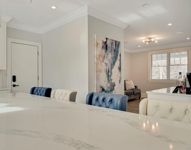165 Marine Place - Photo Thumbnail 9