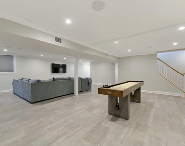 165 Marine Place - Photo Thumbnail 23