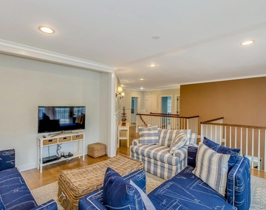 590 Soundview Av Ext - Photo Thumbnail 19