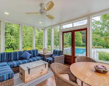 590 Soundview Av Ext - Photo Thumbnail 10