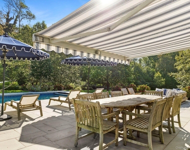 590 Soundview Av Ext - Photo Thumbnail 23