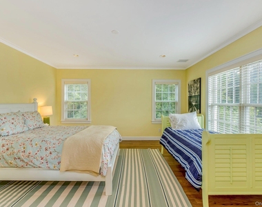 590 Soundview Av Ext - Photo Thumbnail 13