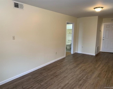 5273 Route 9w - Photo Thumbnail 5