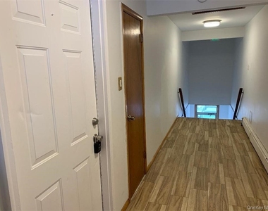 5273 Route 9w - Photo Thumbnail 17