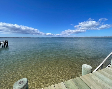 59 Peconic Avenue - Photo Thumbnail 1