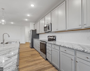 21950 Garganey Terrace - Photo Thumbnail 19