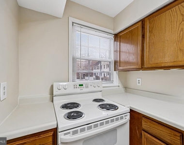 2912 13th Road S - Photo Thumbnail 8