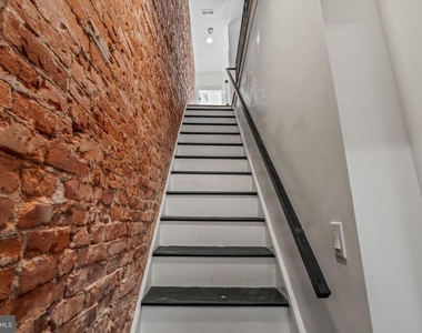1332 W Toronto Street - Photo Thumbnail 7