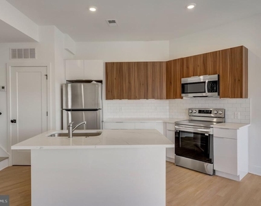 4200 Lancaster Avenue - Photo Thumbnail 23