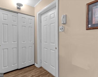 115 Leedom Way - Photo Thumbnail 4