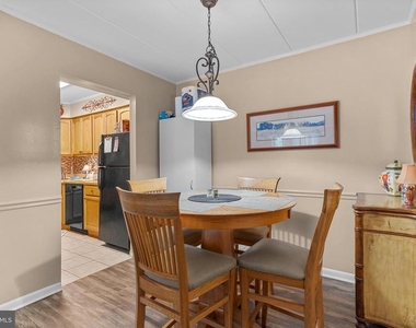 115 Leedom Way - Photo Thumbnail 8