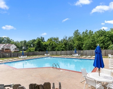 115 Leedom Way - Photo Thumbnail 32