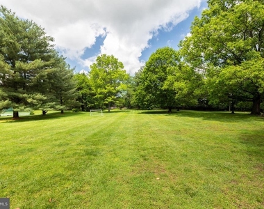 8809 Saunders Lane - Photo Thumbnail 85