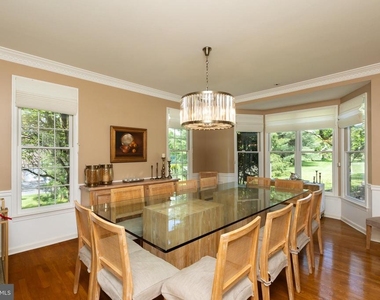 8809 Saunders Lane - Photo Thumbnail 20