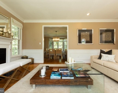 8809 Saunders Lane - Photo Thumbnail 18