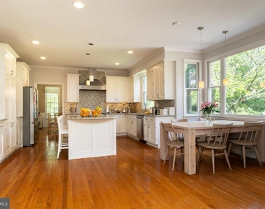 8809 Saunders Lane - Photo Thumbnail 40