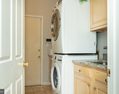 8809 Saunders Lane - Photo Thumbnail 42