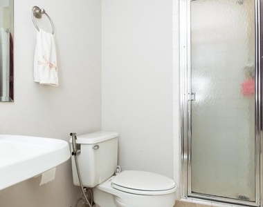8809 Saunders Lane - Photo Thumbnail 73