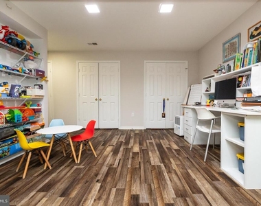 8809 Saunders Lane - Photo Thumbnail 77