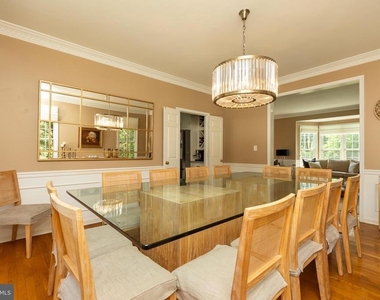 8809 Saunders Lane - Photo Thumbnail 22