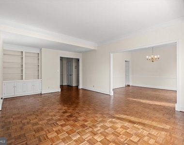 8101 Connecticut Avenue - Photo Thumbnail 6