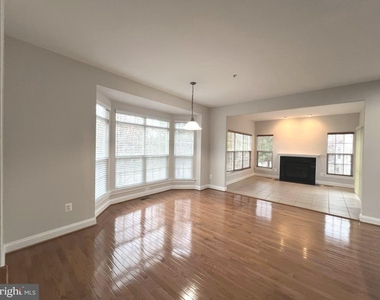 9854 Snow Bird Lane - Photo Thumbnail 8
