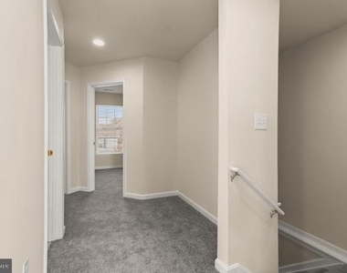 1 Karendale Court - Photo Thumbnail 14
