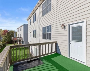 1 Karendale Court - Photo Thumbnail 22