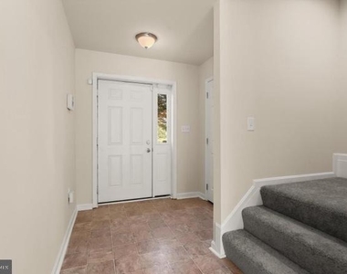 1 Karendale Court - Photo Thumbnail 4