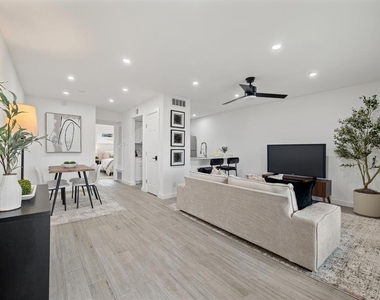 5911 Sheridan Ave Ln - Photo Thumbnail 2