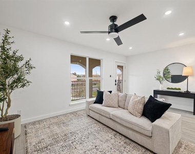 5911 Sheridan Ave Ln - Photo Thumbnail 6