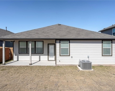 128 Big Sandy Creek Dr - Photo Thumbnail 24
