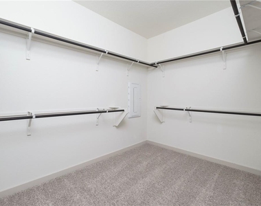 128 Big Sandy Creek Dr - Photo Thumbnail 21
