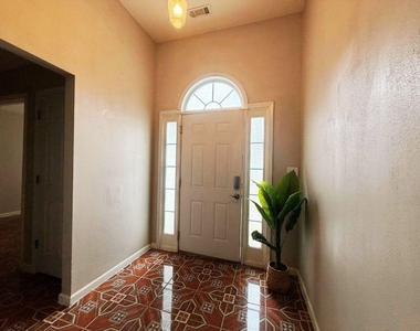 5410 Twin Lakes Drive - Photo Thumbnail 1