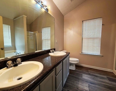 5410 Twin Lakes Drive - Photo Thumbnail 30