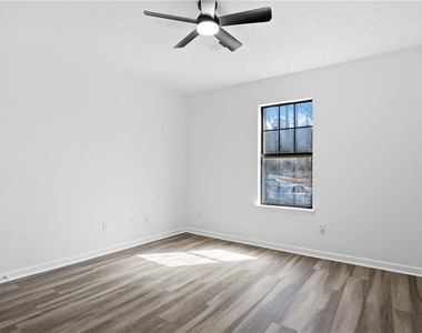 858 Ohara Drive - Photo Thumbnail 17