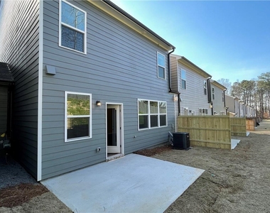 1865 Parkades Path Sw - Photo Thumbnail 24