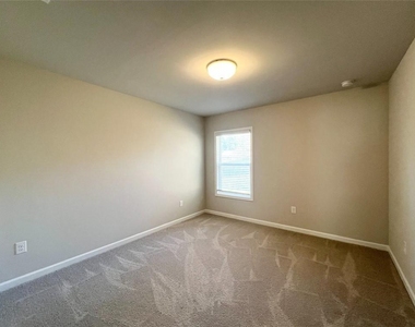 1865 Parkades Path Sw - Photo Thumbnail 21