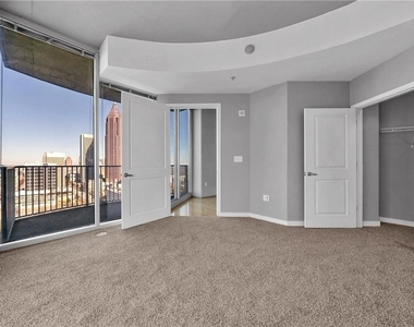 400 W Peachtree Street Nw - Photo Thumbnail 14