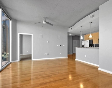 400 W Peachtree Street Nw - Photo Thumbnail 9