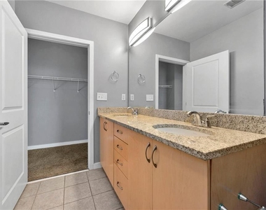 400 W Peachtree Street Nw - Photo Thumbnail 16