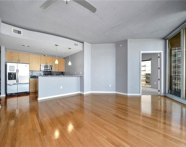 400 W Peachtree Street Nw - Photo Thumbnail 10