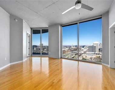 400 W Peachtree Street Nw - Photo Thumbnail 11