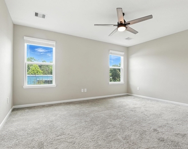 8618 Cedar Plains Lane - Photo Thumbnail 9
