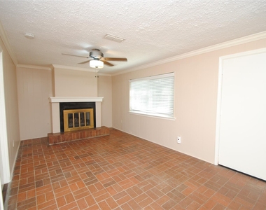 10034 Cedardale Drive - Photo Thumbnail 22
