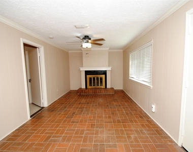 10034 Cedardale Drive - Photo Thumbnail 18